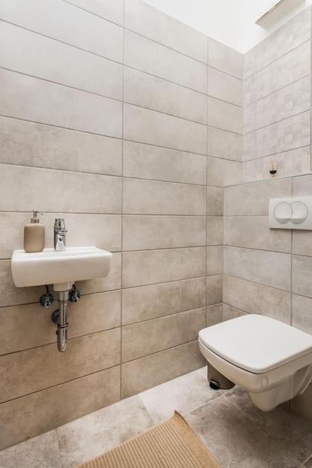 Venus Apartments - Westside Residence Budapest Kültér fotó